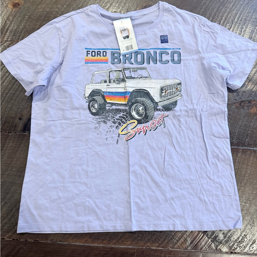 Ford Bronco Sunset Tee - Light Purple